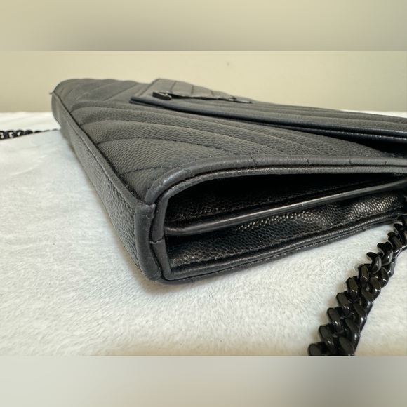 🩷SOLD🩷 GRAINED CASSANDRE CHAIN BAG - Picture 5 of 15